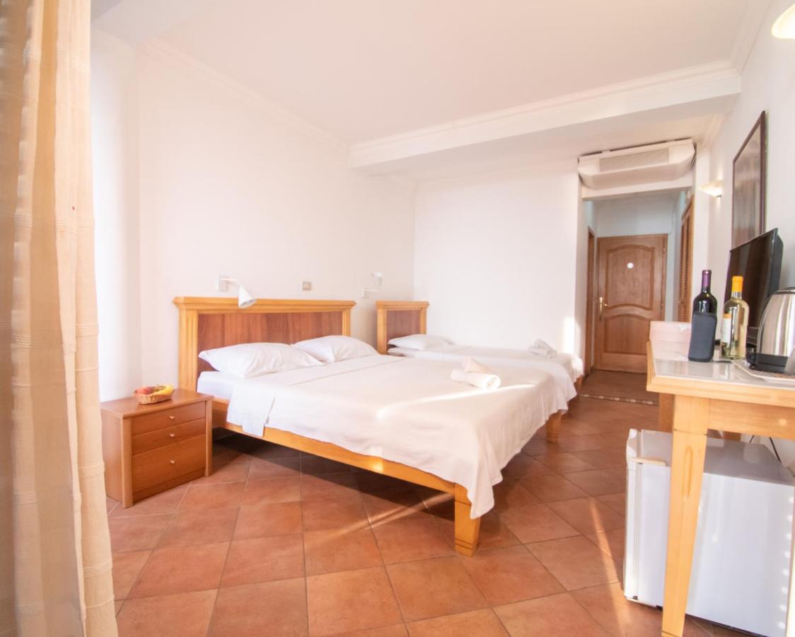 Apartments And Rooms Levantin Inn Sveti Stefan Exterior foto