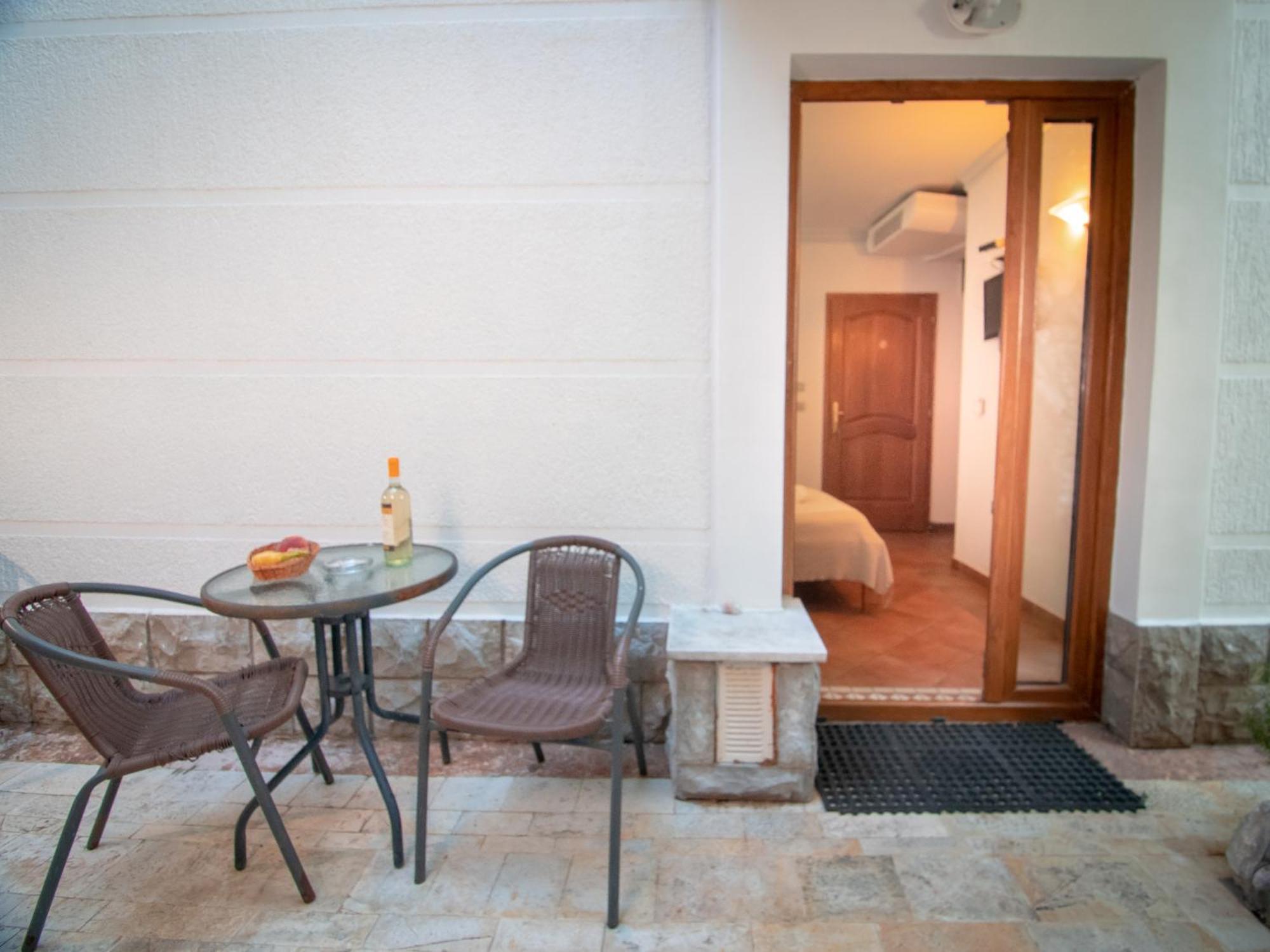 Apartments And Rooms Levantin Inn Sveti Stefan Exterior foto