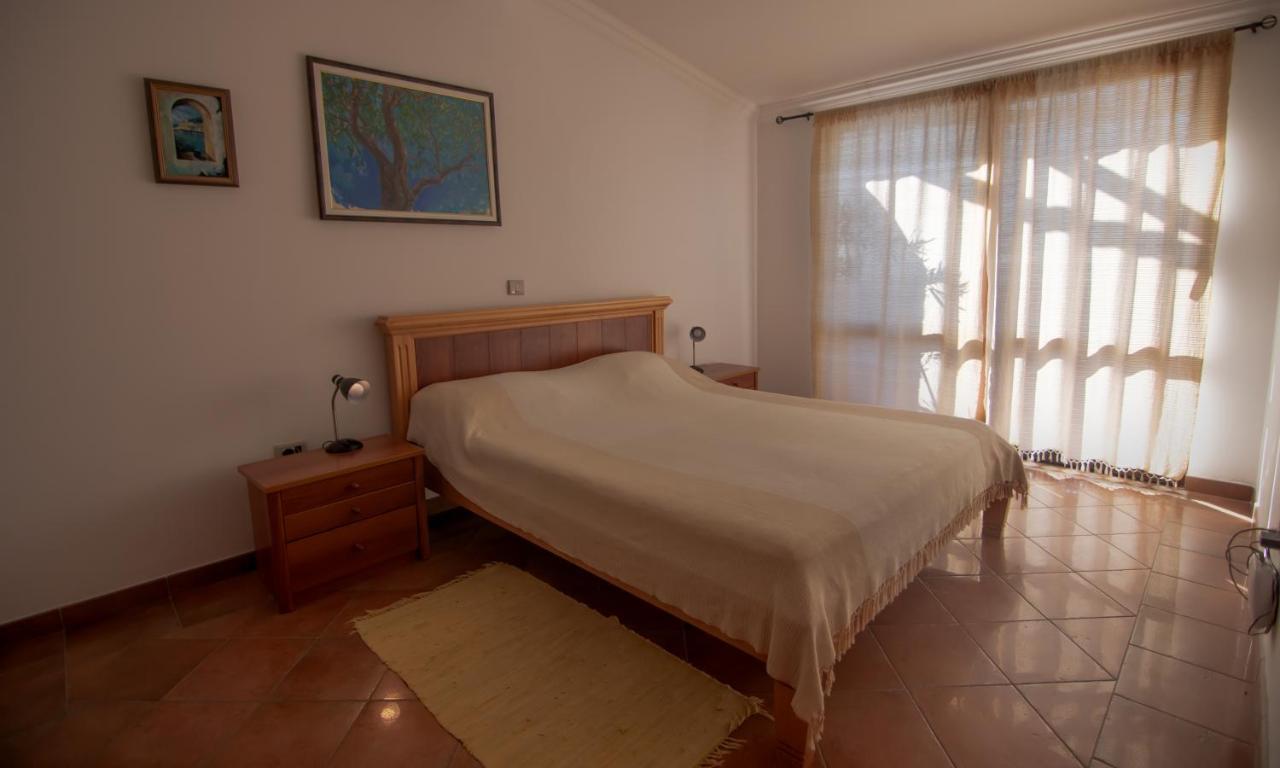 Apartments And Rooms Levantin Inn Sveti Stefan Exterior foto
